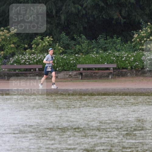 13.09.2026 - Stadtparktriathlon Emre Sener http://msf.ph/oto/10264611 13.09.2026 11:43:03 Laufen 445, 445, 486 meine-sportfotos.de