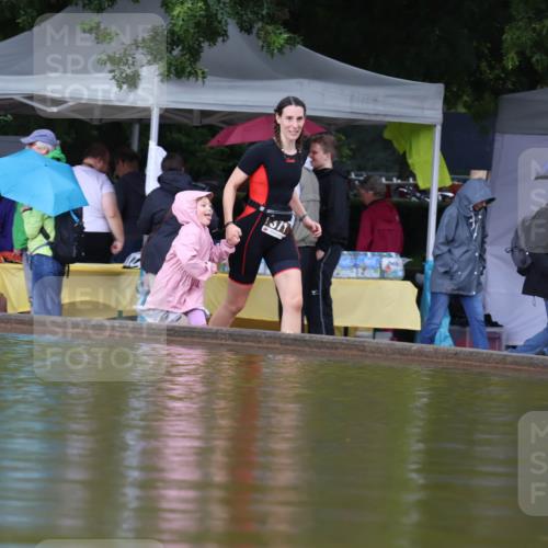13.09.2026 - Stadtparktriathlon Emre Sener http://msf.ph/oto/10264666 13.09.2026 11:45:12 Laufen 371, 468, 560 meine-sportfotos.de