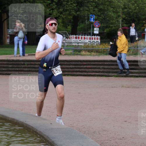13.09.2026 - Stadtparktriathlon Emre Sener http://msf.ph/oto/10264743 13.09.2026 11:47:28 Laufen 520, 456 meine-sportfotos.de