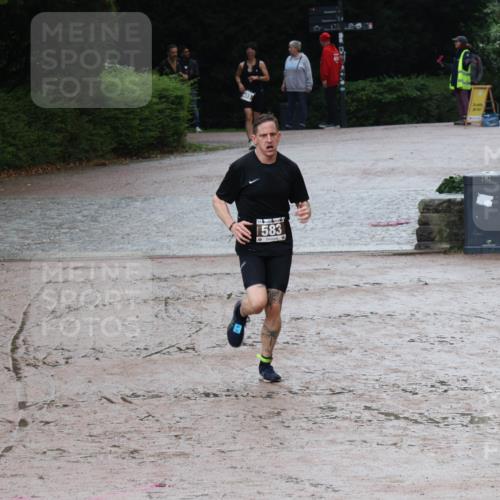 13.09.2026 - Stadtparktriathlon Emre Sener http://msf.ph/oto/10264770 13.09.2026 11:50:58 Laufen 583, 466, 508, 583, 622, 640 meine-sportfotos.de