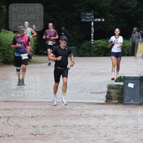 13.09.2026 - Stadtparktriathlon Emre Sener http://msf.ph/oto/10264845 13.09.2026 11:54:25 Laufen 427, 1512, 275, 427, 476, 512, 600 meine-sportfotos.de