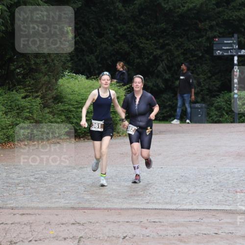 13.09.2026 - Stadtparktriathlon Emre Sener http://msf.ph/oto/10264894 13.09.2026 11:55:29 Laufen 382, 361, 361, 382 meine-sportfotos.de