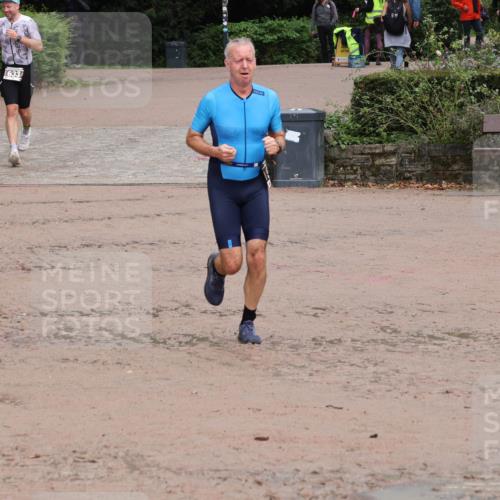 13.09.2026 - Stadtparktriathlon Emre Sener http://msf.ph/oto/10264988 13.09.2026 12:00:01 Laufen 1586, 633, 548, 586, 633, 670 meine-sportfotos.de