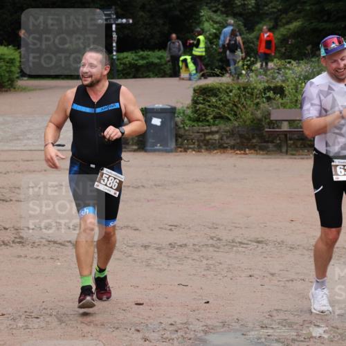 13.09.2026 - Stadtparktriathlon Emre Sener http://msf.ph/oto/10264998 13.09.2026 12:00:09 Laufen 586, 5, 633, 548, 586, 633 meine-sportfotos.de