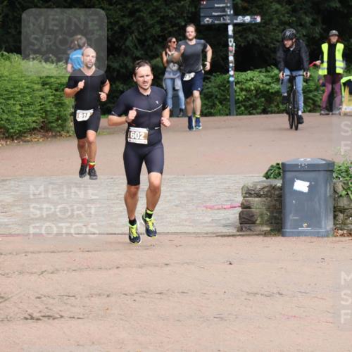 13.09.2026 - Stadtparktriathlon Emre Sener http://msf.ph/oto/10265001 13.09.2026 12:00:55 Laufen 1619, 602, 573, 602, 619 meine-sportfotos.de