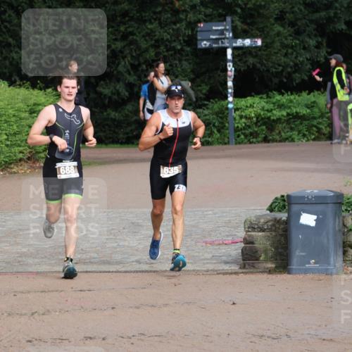 13.09.2026 - Stadtparktriathlon Emre Sener http://msf.ph/oto/10265023 13.09.2026 12:01:34 Laufen 688, 635, 621, 635, 637, 674, 688, 696 meine-sportfotos.de