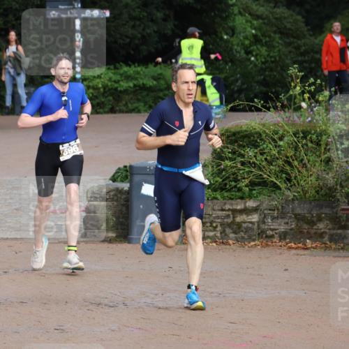 13.09.2026 - Stadtparktriathlon Emre Sener http://msf.ph/oto/10265031 13.09.2026 12:01:45 Laufen 637, 621, 969, 621, 635, 637, 674, 688, 696 meine-sportfotos.de