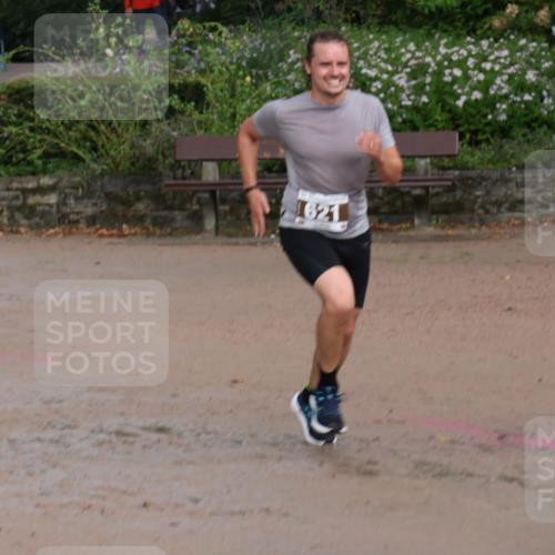 13.09.2026 - Stadtparktriathlon Emre Sener http://msf.ph/oto/10265047 13.09.2026 12:01:51 Laufen 621, 621, 637, 674, 696 meine-sportfotos.de