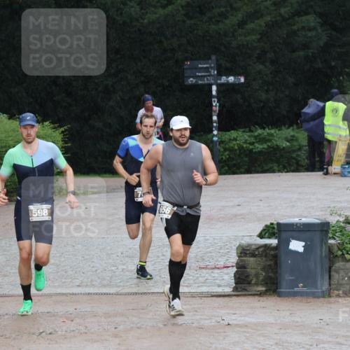 13.09.2026 - Stadtparktriathlon Emre Sener http://msf.ph/oto/10265098 13.09.2026 12:04:17 Laufen 598, 656, 598, 630, 656, 702, 707 meine-sportfotos.de