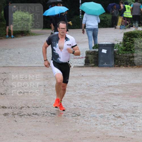 13.09.2026 - Stadtparktriathlon Emre Sener http://msf.ph/oto/10265116 13.09.2026 12:04:36 Laufen 451, 630 meine-sportfotos.de