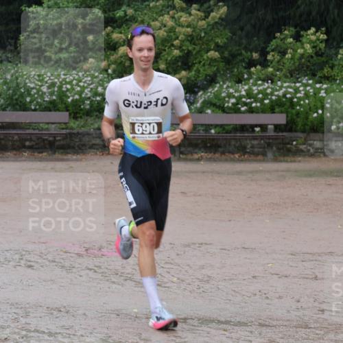 13.09.2026 - Stadtparktriathlon Emre Sener http://msf.ph/oto/10265150 13.09.2026 12:05:22 Laufen 28, 690, 690 meine-sportfotos.de
