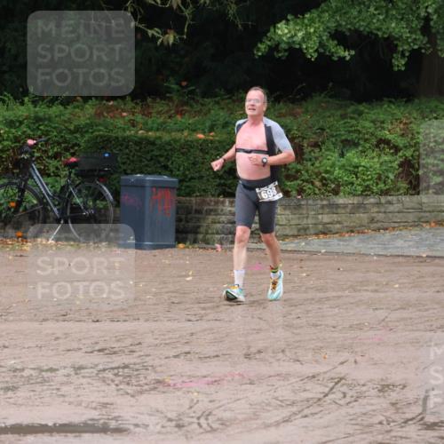 13.09.2026 - Stadtparktriathlon Emre Sener http://msf.ph/oto/10265163 13.09.2026 12:07:43 Laufen 698, 698 meine-sportfotos.de