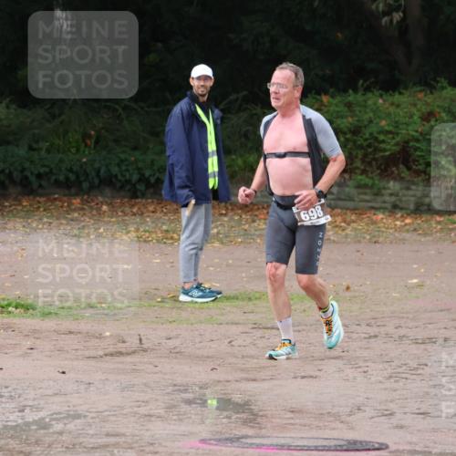 13.09.2026 - Stadtparktriathlon Emre Sener http://msf.ph/oto/10265166 13.09.2026 12:07:47 Laufen 698, 687, 698 meine-sportfotos.de
