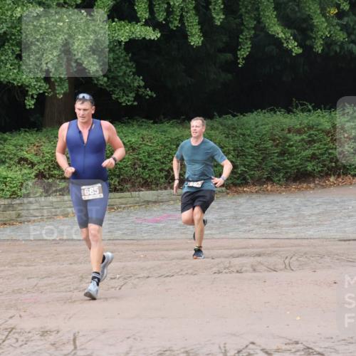 13.09.2026 - Stadtparktriathlon Emre Sener http://msf.ph/oto/10265184 13.09.2026 12:08:12 Laufen 685, 423, 685, 687, 1798 meine-sportfotos.de