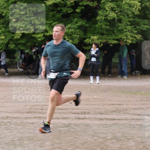 13.09.2026 - Stadtparktriathlon Emre Sener http://msf.ph/oto/10265188 13.09.2026 12:08:16 Laufen 423, 685, 687, 1798 meine-sportfotos.de