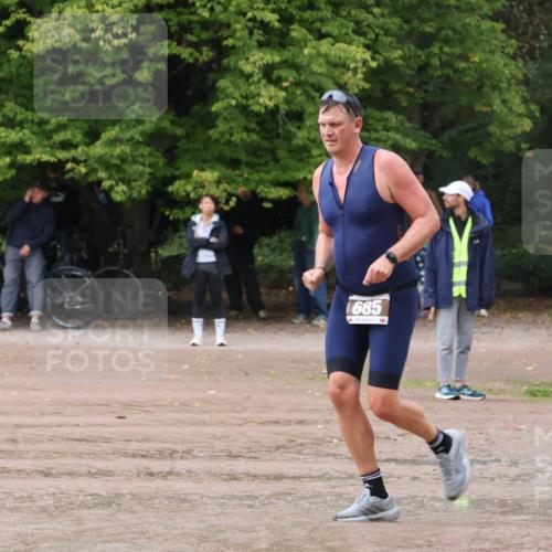 13.09.2026 - Stadtparktriathlon Emre Sener http://msf.ph/oto/10265189 13.09.2026 12:08:18 Laufen 685, 423, 657, 685, 687, 1798 meine-sportfotos.de