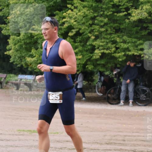 13.09.2026 - Stadtparktriathlon Emre Sener http://msf.ph/oto/10265191 13.09.2026 12:08:19 Laufen 685, 423, 657, 685, 1798 meine-sportfotos.de