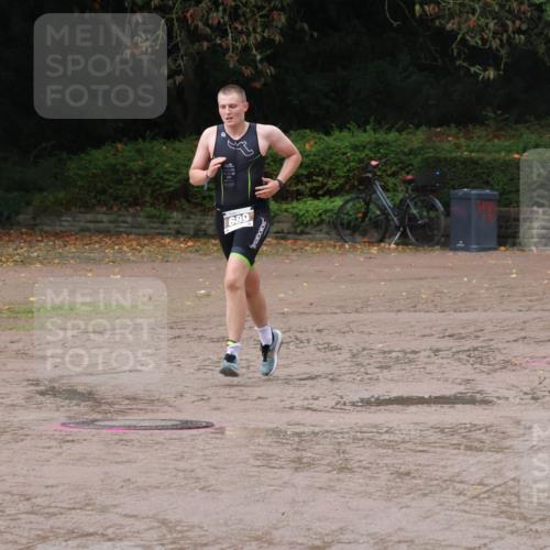 13.09.2026 - Stadtparktriathlon Emre Sener http://msf.ph/oto/10265195 13.09.2026 12:08:32 Laufen 689, 601, 657, 685, 1798 meine-sportfotos.de