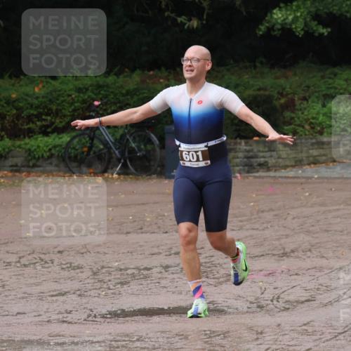 13.09.2026 - Stadtparktriathlon Emre Sener http://msf.ph/oto/10265210 13.09.2026 12:08:49 Laufen 601, 593, 601, 657, 677 meine-sportfotos.de