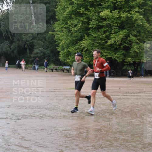 13.09.2026 - Stadtparktriathlon Emre Sener http://msf.ph/oto/10265221 13.09.2026 12:08:57 Laufen 593, 601, 677 meine-sportfotos.de