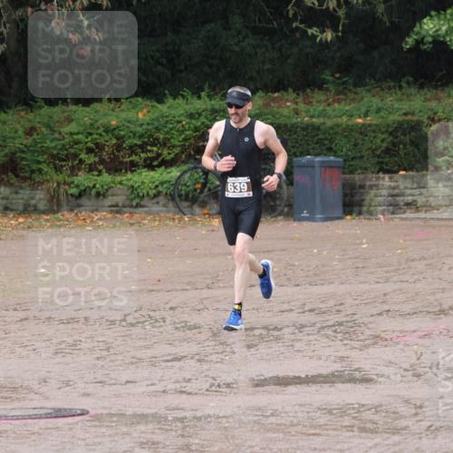 13.09.2026 - Stadtparktriathlon Emre Sener http://msf.ph/oto/10265230 13.09.2026 12:09:21 Laufen 639, 639 meine-sportfotos.de