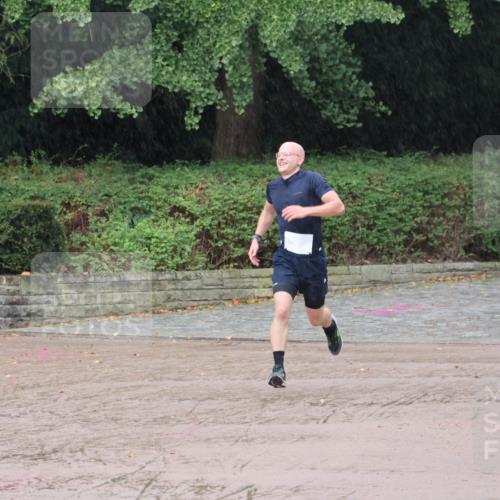 13.09.2026 - Stadtparktriathlon Emre Sener http://msf.ph/oto/10265233 13.09.2026 12:09:47 Laufen 632, 634 meine-sportfotos.de