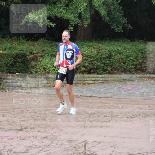 13.09.2026 - Stadtparktriathlon Emre Sener http://msf.ph/oto/10265244 13.09.2026 12:10:00 Laufen 634, 634 meine-sportfotos.de