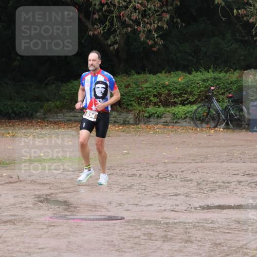 13.09.2026 - Stadtparktriathlon Emre Sener http://msf.ph/oto/10265248 13.09.2026 12:10:03 Laufen 634, 634 meine-sportfotos.de