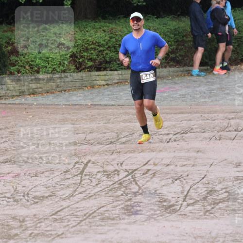 13.09.2026 - Stadtparktriathlon Emre Sener http://msf.ph/oto/10265310 13.09.2026 12:13:37 Laufen 649, 562, 612, 649 meine-sportfotos.de