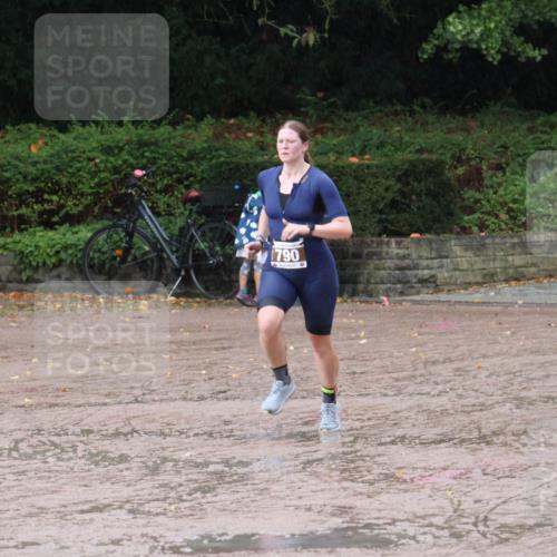 13.09.2026 - Stadtparktriathlon Emre Sener http://msf.ph/oto/10265349 13.09.2026 12:14:51 Laufen 790, 790 meine-sportfotos.de