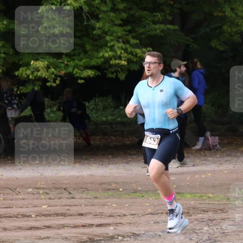 13.09.2026 - Stadtparktriathlon Emre Sener http://msf.ph/oto/10265378 13.09.2026 12:18:01 Laufen 643, 589, 643 meine-sportfotos.de