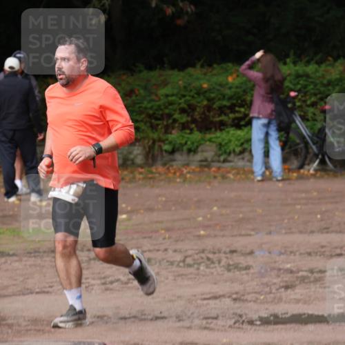 13.09.2026 - Stadtparktriathlon Emre Sener http://msf.ph/oto/10265390 13.09.2026 12:19:14 Laufen 591 meine-sportfotos.de