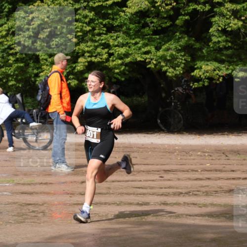 13.09.2026 - Stadtparktriathlon Emre Sener http://msf.ph/oto/10265406 13.09.2026 12:21:06 Laufen 801, 736, 793, 801 meine-sportfotos.de
