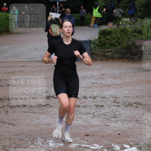 13.09.2026 - Stadtparktriathlon Emre Sener http://msf.ph/oto/10265453 13.09.2026 12:22:53 Laufen 735, 752 meine-sportfotos.de