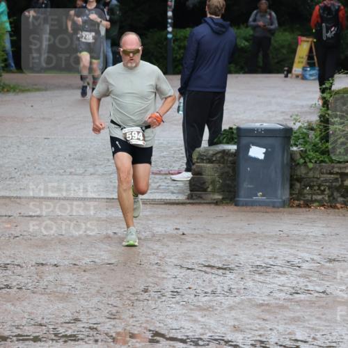 13.09.2026 - Stadtparktriathlon Emre Sener http://msf.ph/oto/10265525 13.09.2026 12:25:39 Laufen 594, 91744, 594, 746, 810 meine-sportfotos.de