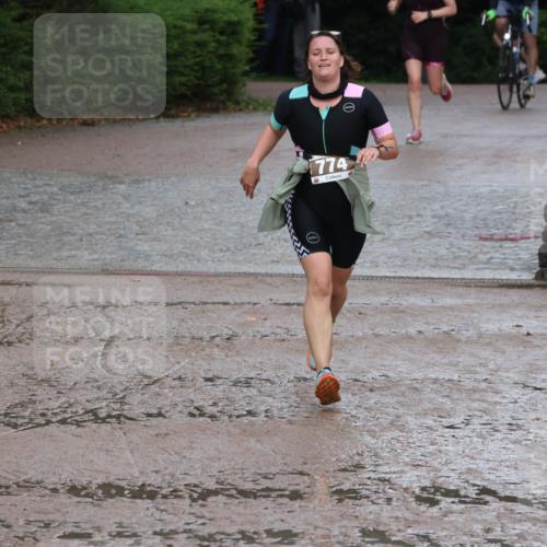 13.09.2026 - Stadtparktriathlon Emre Sener http://msf.ph/oto/10265553 13.09.2026 12:26:38 Laufen 774, 9, 721, 774 meine-sportfotos.de