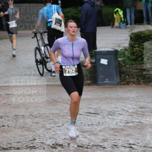 13.09.2026 - Stadtparktriathlon Emre Sener http://msf.ph/oto/10265580 13.09.2026 12:27:08 Laufen 820, 792, 760, 792, 820 meine-sportfotos.de