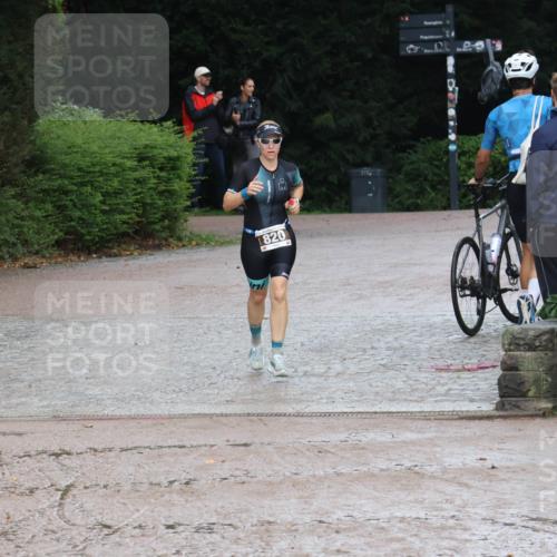 13.09.2026 - Stadtparktriathlon Emre Sener http://msf.ph/oto/10265581 13.09.2026 12:27:10 Laufen 820, 760, 792, 820 meine-sportfotos.de