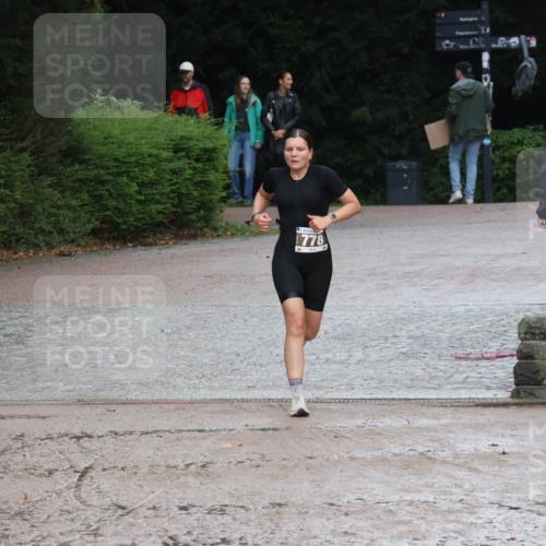 13.09.2026 - Stadtparktriathlon Emre Sener http://msf.ph/oto/10265597 13.09.2026 12:27:36 Laufen 1778, 778, 821 meine-sportfotos.de