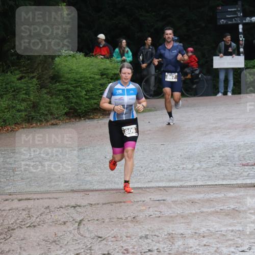 13.09.2026 - Stadtparktriathlon Emre Sener http://msf.ph/oto/10265645 13.09.2026 12:28:49 Laufen 806, 867, 710, 806, 867 meine-sportfotos.de