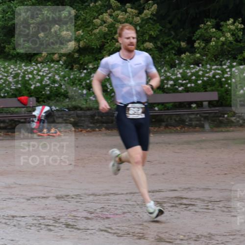 13.09.2026 - Stadtparktriathlon Emre Sener http://msf.ph/oto/10265683 13.09.2026 12:29:46 Laufen 120, 834, 891, 892, 923 meine-sportfotos.de