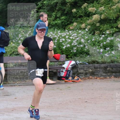 13.09.2026 - Stadtparktriathlon Emre Sener http://msf.ph/oto/10265709 13.09.2026 12:30:31 Laufen 824, 874, 897, 927 meine-sportfotos.de