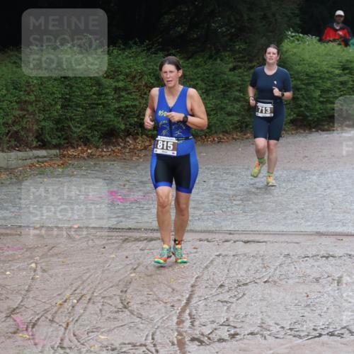 13.09.2026 - Stadtparktriathlon Emre Sener http://msf.ph/oto/10265778 13.09.2026 12:32:15 Laufen 713, 815, 713, 776, 815, 862, 879 meine-sportfotos.de