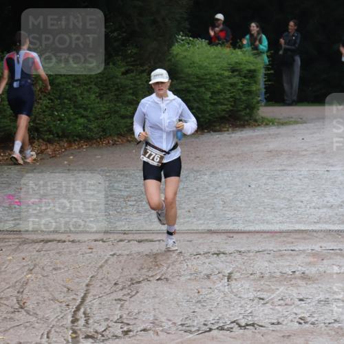 13.09.2026 - Stadtparktriathlon Emre Sener http://msf.ph/oto/10265793 13.09.2026 12:32:32 Laufen 776, 713, 749, 776, 815, 817, 862, 879 meine-sportfotos.de