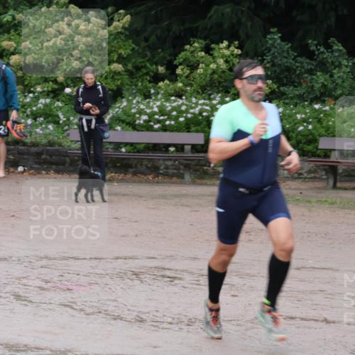 13.09.2026 - Stadtparktriathlon Emre Sener http://msf.ph/oto/10265809 13.09.2026 12:32:43 Laufen 2, 749, 776, 817, 862, 879 meine-sportfotos.de