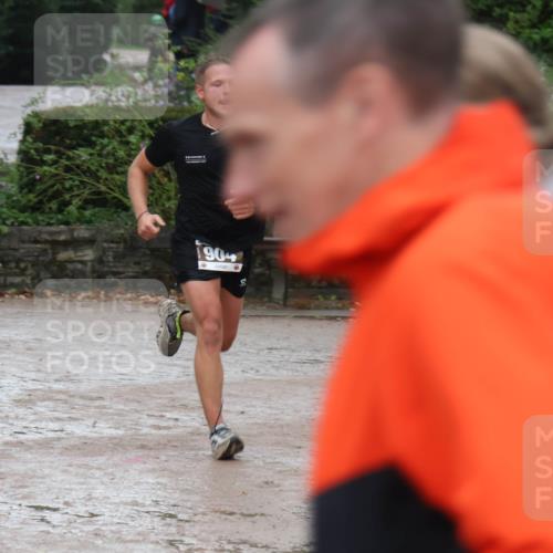 13.09.2026 - Stadtparktriathlon Emre Sener http://msf.ph/oto/10265842 13.09.2026 12:34:24 Laufen 904, 787, 904 meine-sportfotos.de