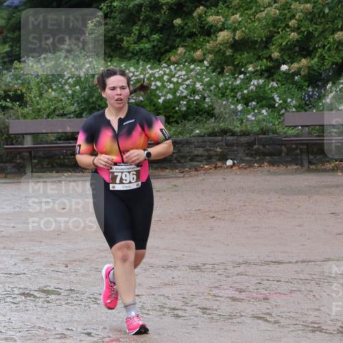 13.09.2026 - Stadtparktriathlon Emre Sener http://msf.ph/oto/10265876 13.09.2026 12:35:09 Laufen 796, 3, 737, 743, 779, 796, 825, 937 meine-sportfotos.de