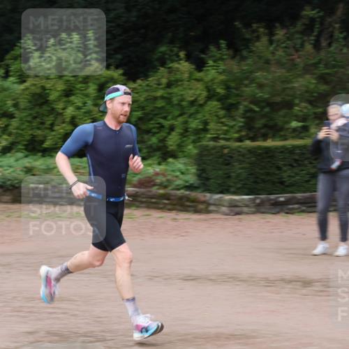 13.09.2026 - Stadtparktriathlon Emre Sener http://msf.ph/oto/10265918 13.09.2026 12:35:44 Laufen 716, 733, 765, 847, 859, 864, 894, 963 meine-sportfotos.de