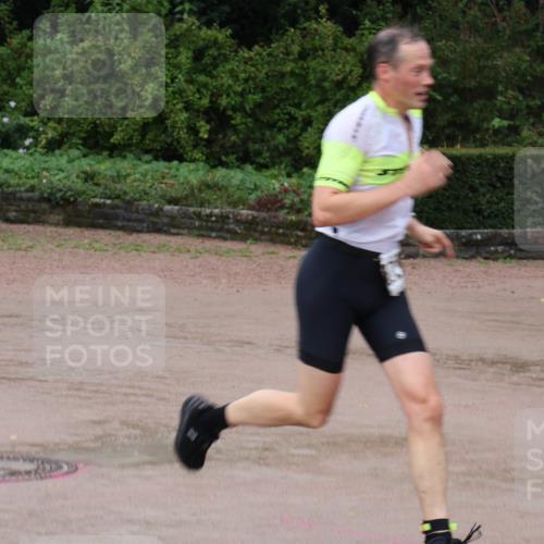 13.09.2026 - Stadtparktriathlon Emre Sener http://msf.ph/oto/10265926 13.09.2026 12:35:47 Laufen 716, 733, 765, 847, 859, 864, 877, 894, 963 meine-sportfotos.de