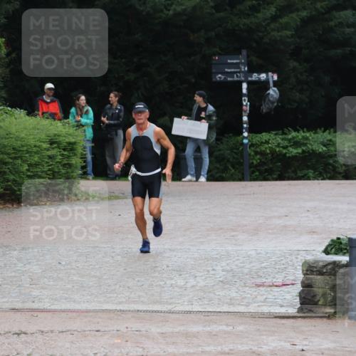 13.09.2026 - Stadtparktriathlon Emre Sener http://msf.ph/oto/10265991 13.09.2026 12:37:15 Laufen 838, 908, 917 meine-sportfotos.de